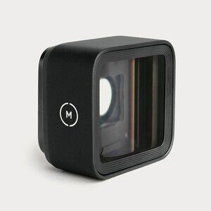 MOMENT Anamorphic 1.33x Mobile Lens - Gold Flare M-Series